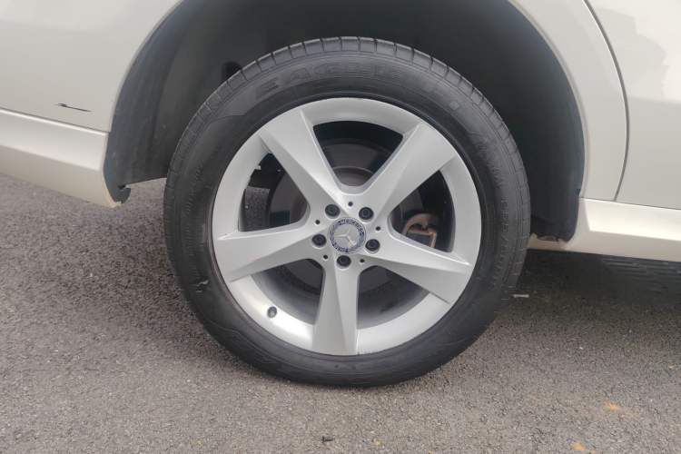 Used Mercedes-Benz M-Class 2014 ML 400 4MATIC Dynamic Model