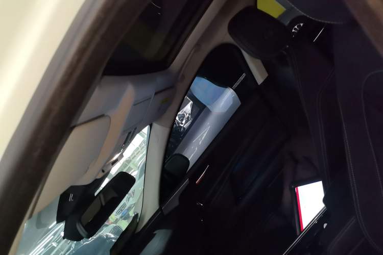 Used Jaguar XE 2017 2.0T 200 PS R-Sport
