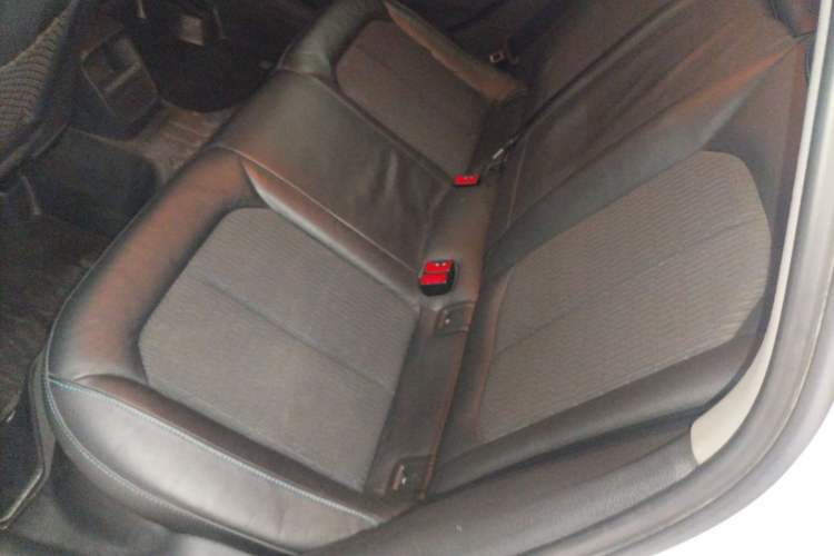 Used Audi A3 2017 Limousine 35 TFSI Fashion Model