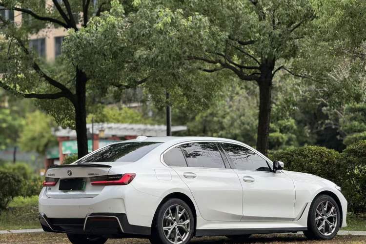 Used BMW i3 2022 eDrive 35 L
