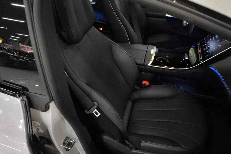 Used Mercedes-Benz EQE 2022 350 First Edition Special Version