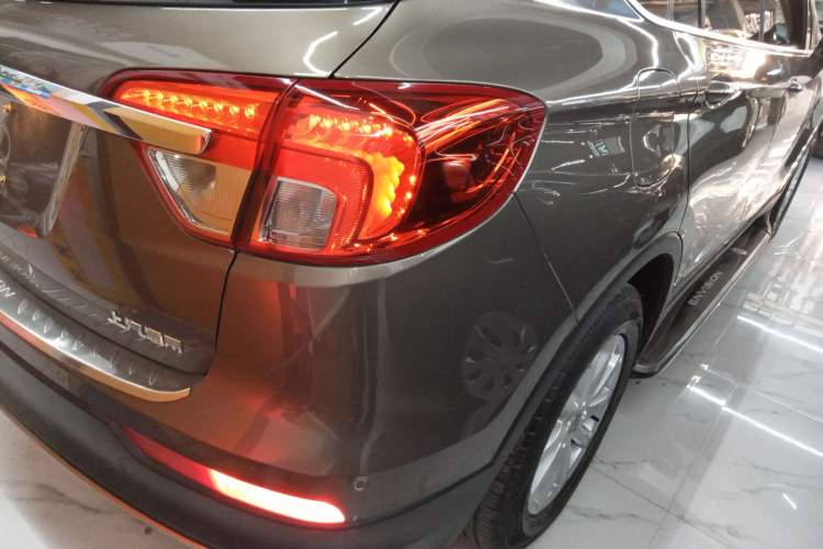 Used Buick Envision 2017 20T Two-Wheel Drive Leading Version