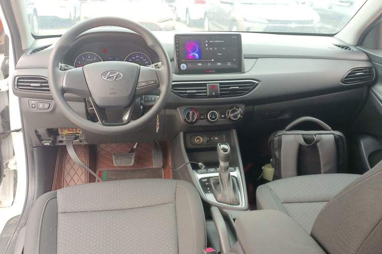 Used Hyundai Celesta 2020 1.6L Automatic GL Enjoyable Edition
