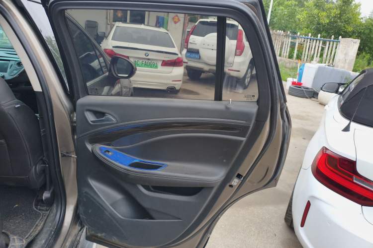 Used Buick Envision 2019 20T Two-Wheel Drive Leading Model China VI Standard
