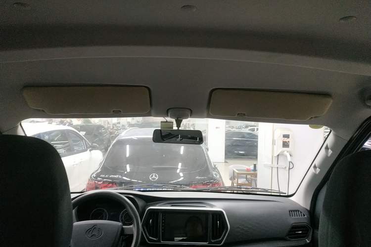 Used Chana Ruixing M60 2023 1.5L GDI Comfort-Class Passenger Vehicle 6/7 Seats
