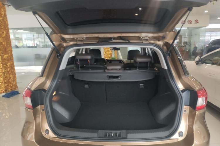 Used GAC Trumpchi GS4 2016 235T G-DCT Luxury Edition