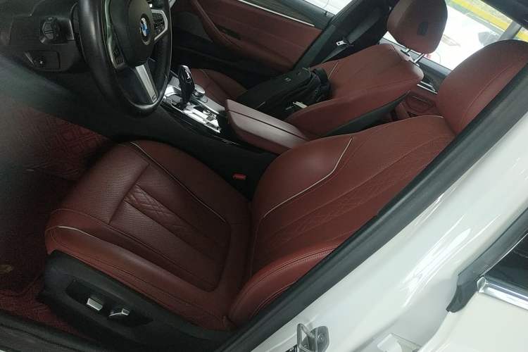 Used BMW 5 Series 2022 Restyled 530Li Leading Edition M Sport Package
