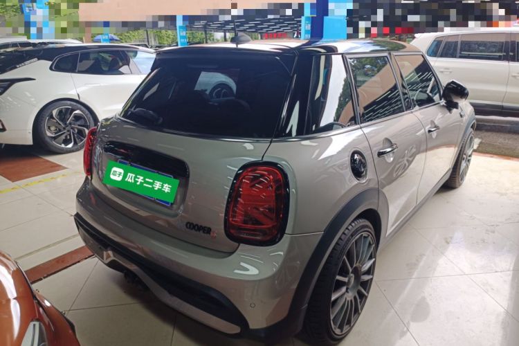 Used  MINI 2022 Updated 2.0T COOPER S Classic Edition Five-Door Version
