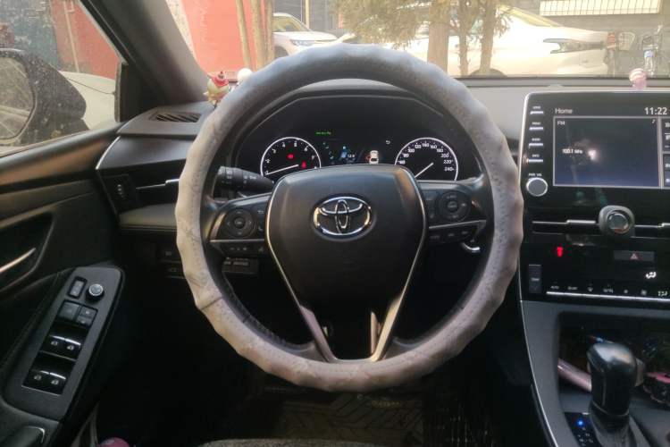 Used Toyota Avalon 2019 2.0L XLE Premium Edition China VI