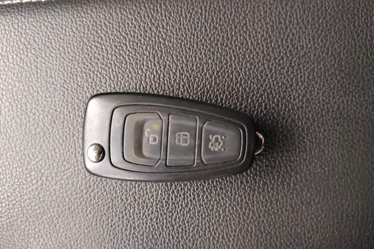 Used Ford Kuga 2018 EcoBoost 180 Two-Wheel-Drive Platinum Edition