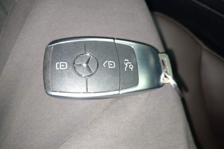 Used Mercedes-Benz GLC 2021 GLC 260 L 4MATIC Luxury Model