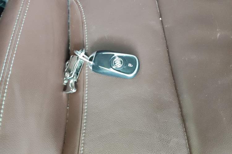 Used Buick GL6 2019 18T 6-Seater Connected Luxury Version China V Standard