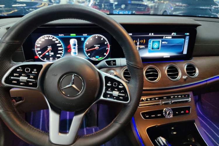 Used Mercedes-Benz E-Class 2020 Facelift E 260 L
