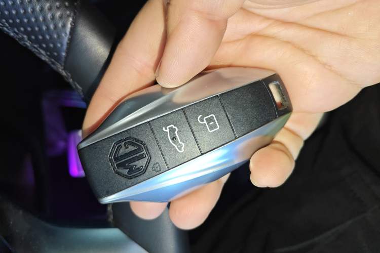 Used MG 7 2023 1.5T DCT Luxurious Supreme Edition
