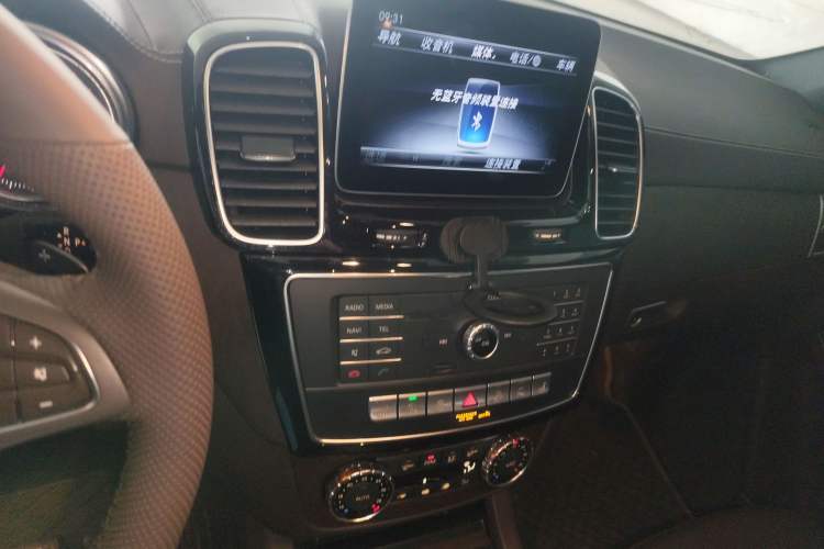 Used Mercedes-Benz GLE 2018 GLE 320 4MATIC Dynamic Edition Collector's Edition
