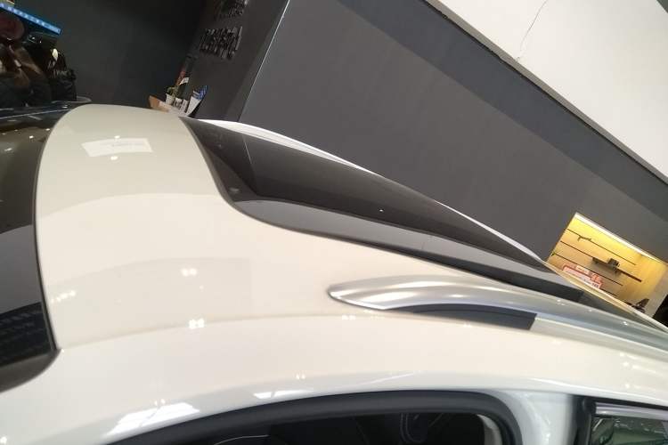 Used Volkswagen Tiguan L 2024 Outstanding Model 330TSI Automatic Two-Wheel Drive R-Line Dragon Glory Edition