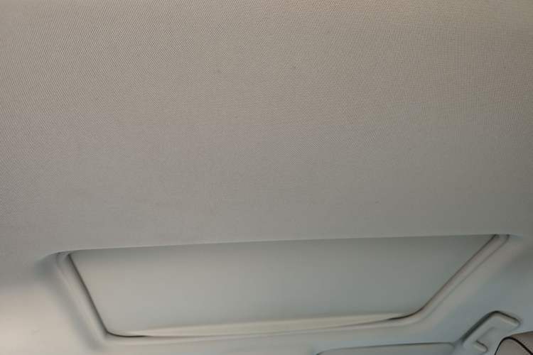 Used Buick GL8 2021 Land Cruiser Executive Class 652T Luxury Model
