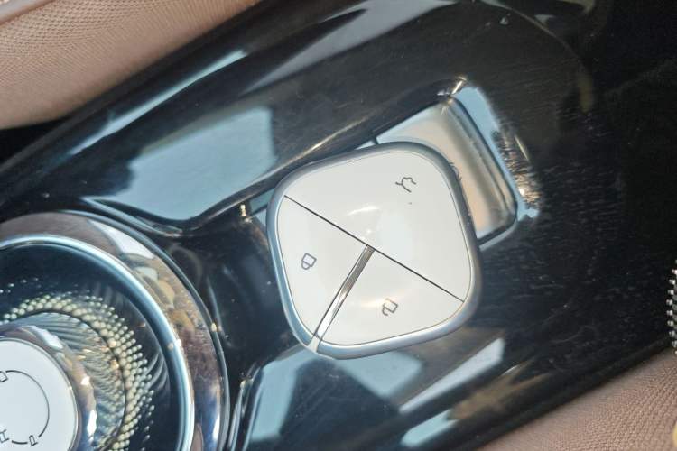 Used Wuling Bingo 2024 333 km Enjoyment Version
