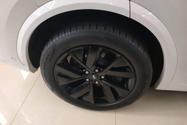 Used Li Auto L7 2023 Air model
