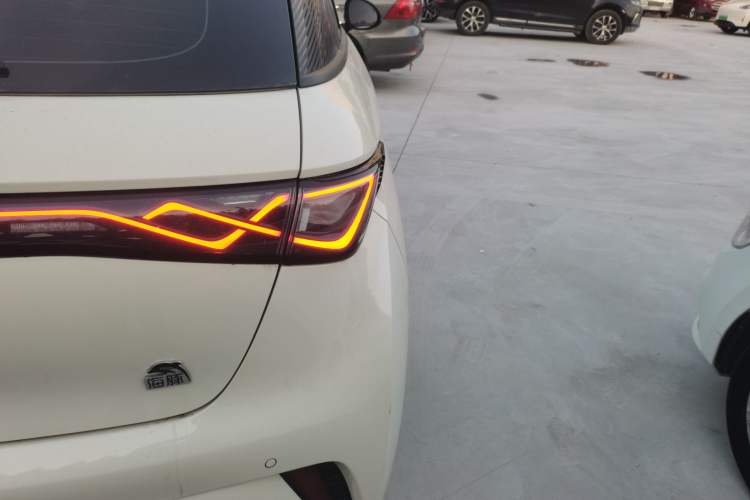 Used BYD Dolphin 2023 420 km Free Version
