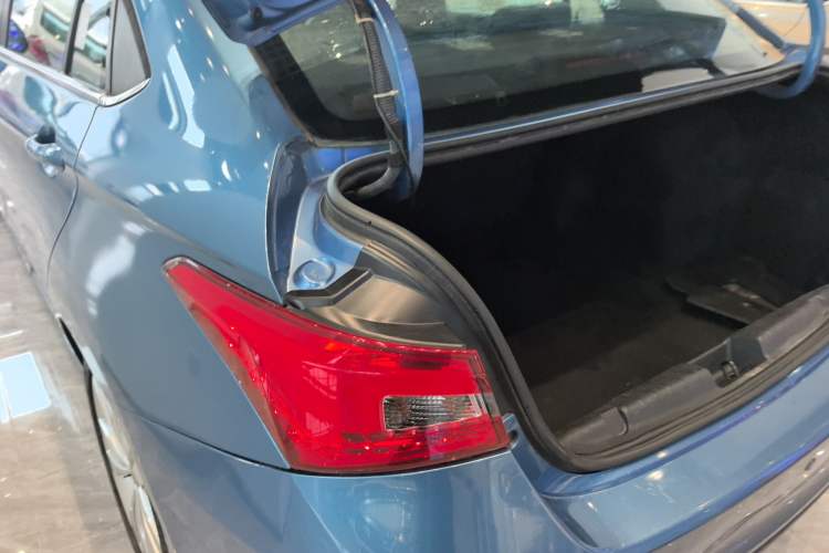 Used Chery Arrizo 5 2016 1.5L CVT Trendsetting Edition