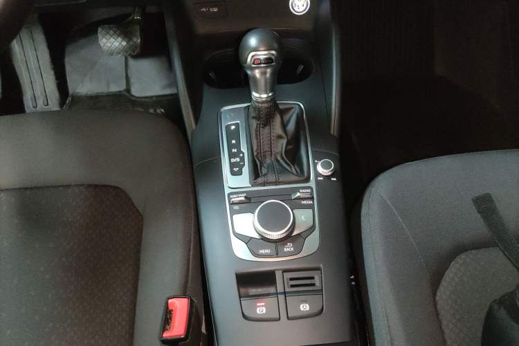 Used Audi A3 2018 30th Anniversary Edition Sportback 35 TFSI Ambition Model
