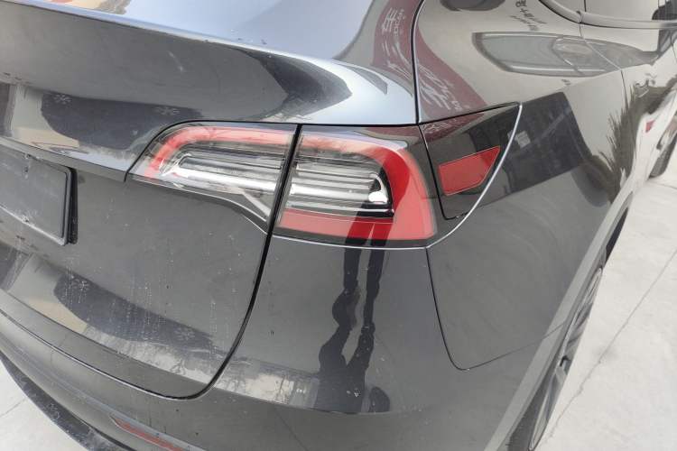 Used Tesla Model Y 2024 Rear-Wheel-Drive Version
