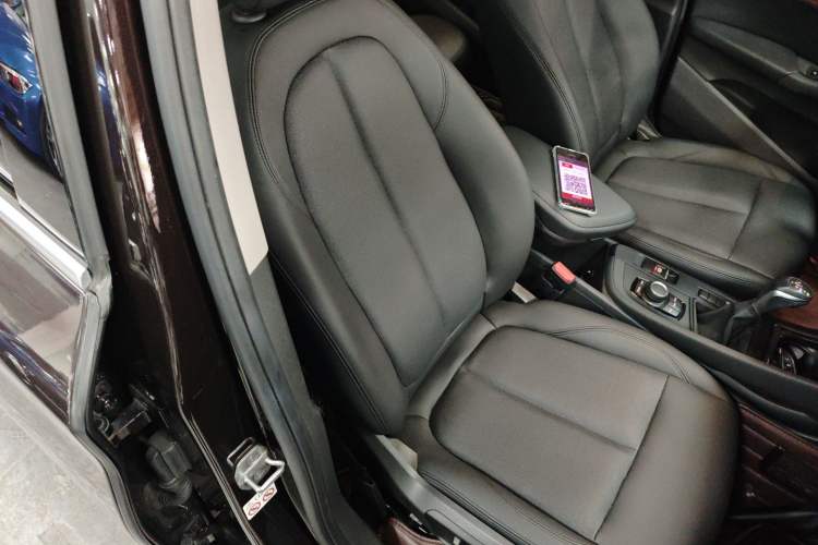 Used BMW X1 2019 sDrive20Li Leading Model
