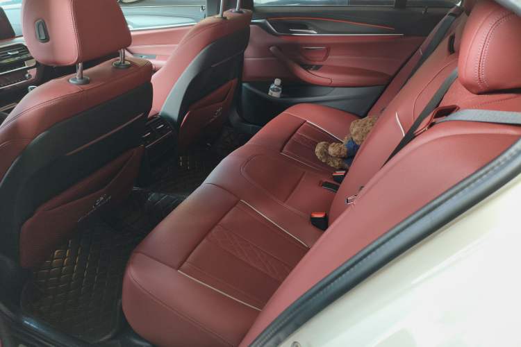 Used BMW 5 Series 2023 530Li Leading Model M Sport Package
