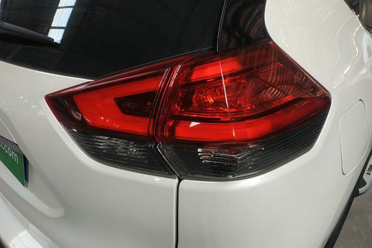 Used Nissan X-Trail 2021 2.0L CVT 2WD XL Premium Commemorative Edition
