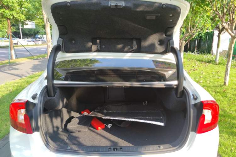 Used Volvo S60 2016 S60L T3 Smart Drive Edition
