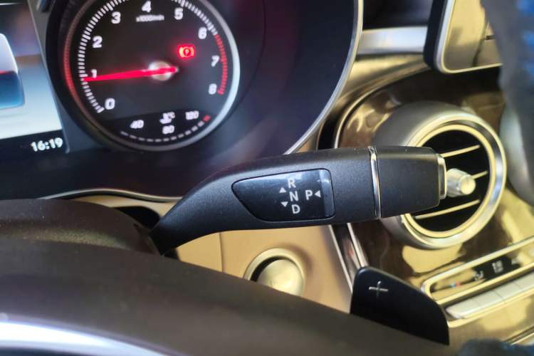 Used Mercedes-Benz GLC 2017 GLC 260 4MATIC Dynamic Edition
