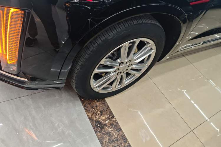 Used Cadillac XT6 2022 2.0T Six-Seater Four-Wheel-Drive Luxury Standard Edition
