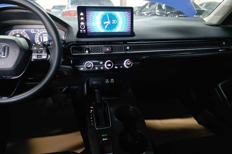 Used Honda Civic 2022 240TURBO CVT Dynamic Edition
