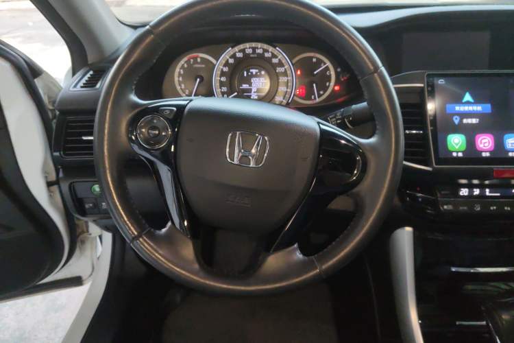 Used Honda Accord 2016 2.0L Elite Edition
