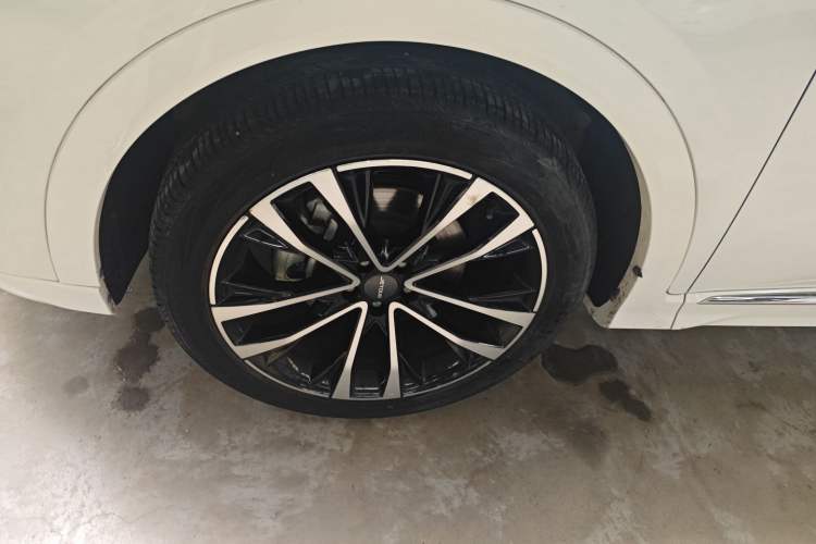 Used Jetour X70 PLUS 2021 1.6T DCT Base 5-Seater
