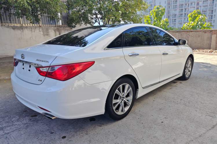 Used Hyundai Sonata 2014 2.4L Automatic Leading Edition China IV Standard
