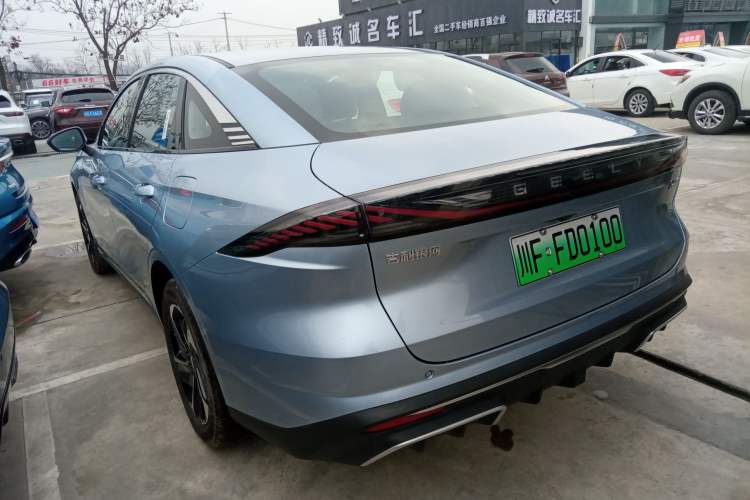 Used  L6 2025 EM-i 140km Starship Edition