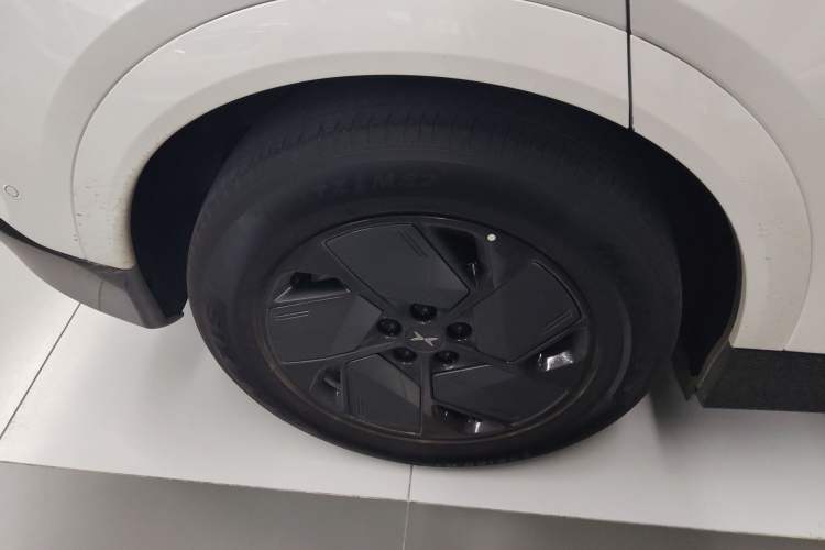 TDK.VehicleDetails.img