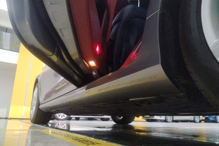 Used Mercedes-Benz CLS 2012 CLS 300 CGI