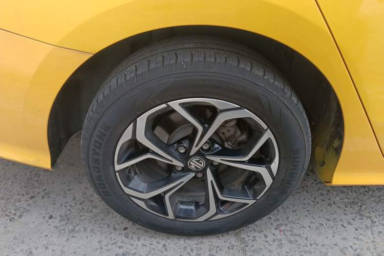 Used MG 5 2021 180 DVVT CVT Youth Luxury Edition