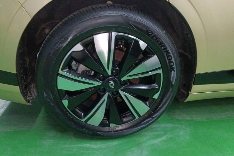 Used  A07 2023 Range-Extended 200 Max
