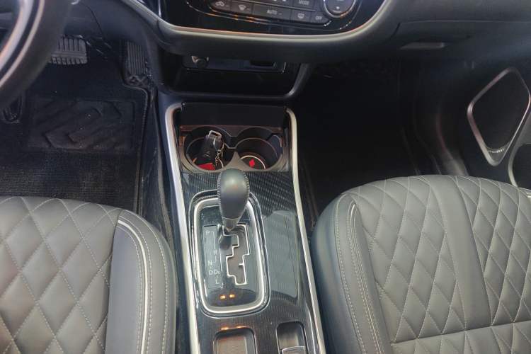 Used Mitsubishi Outlander 2021 Revised Version 2.0L Two-Wheel Drive Enjoyment Edition 5 Seats