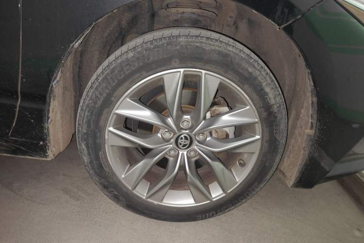 Used Toyota Avalon 2019 2.0L Luxury Edition China VI Standard
