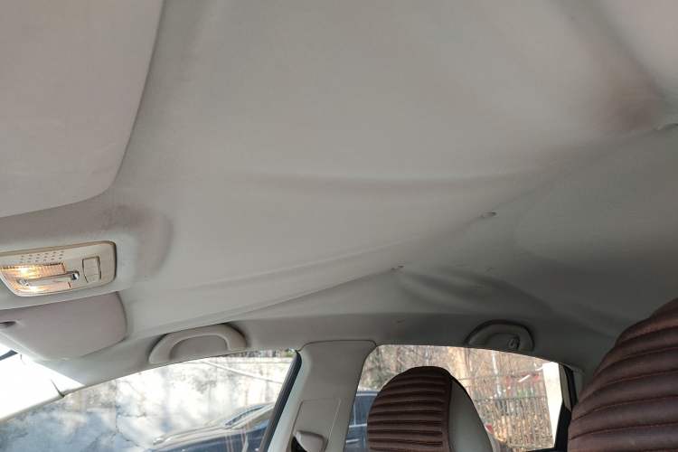 Used Brilliance H530 2011 1.6L Manual Comfort Version
