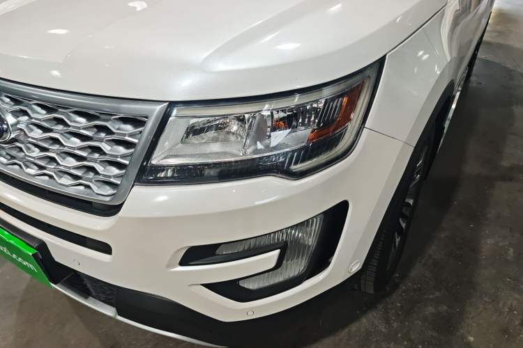 Used Ford Explorer 2017 3.5T Platinum Edition