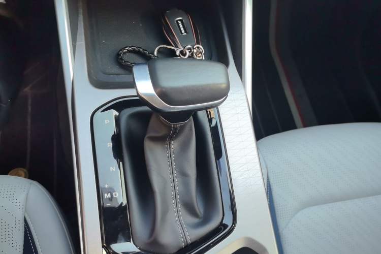 Used Geely Auto Emgrand 2022 4th Generation 1.5L CVT Flagship Model
