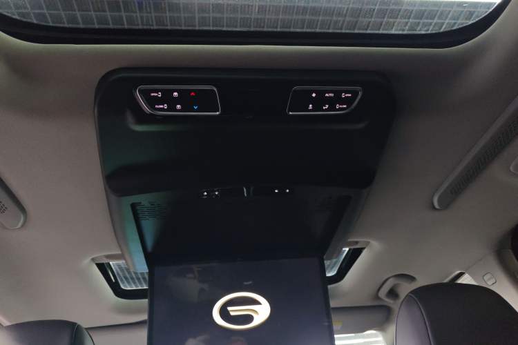 Used GAC Trumpchi M8 2024 Master Series 400T Prestige Edition