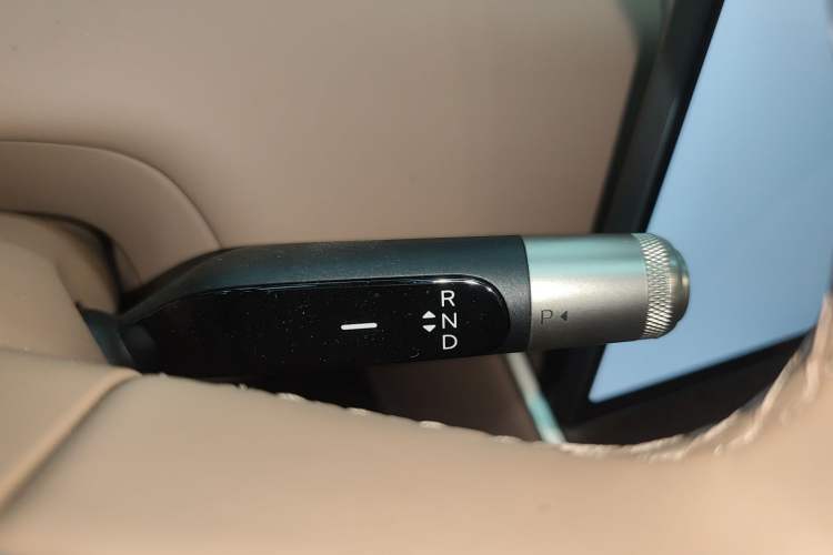 Used ONVO Luxeed L90 