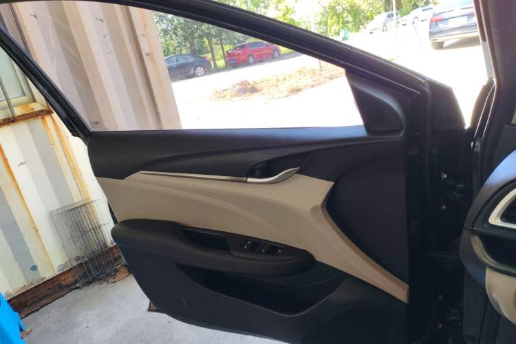 Used Buick GT 2017 15N Manual Elite Version